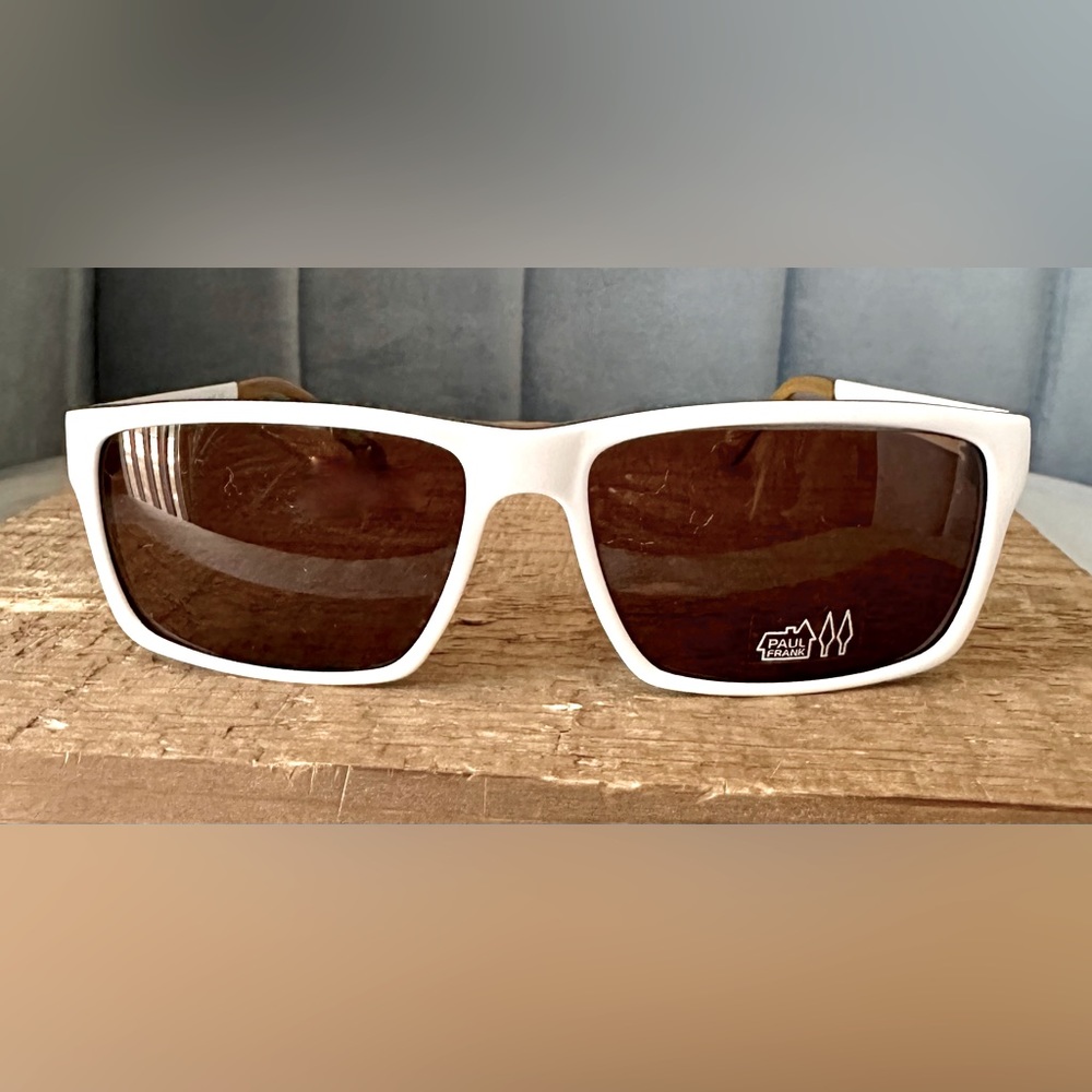 Brand New Paul Frank White Brown “Fountain Of Truth” Sunglasses Unisex